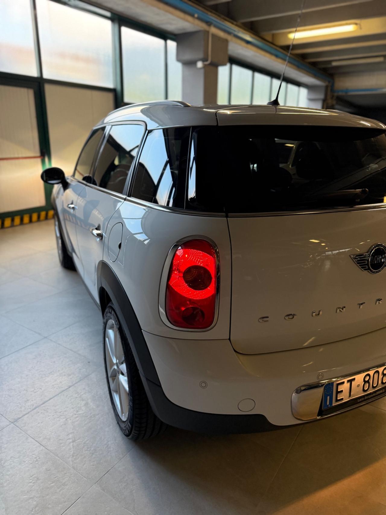 Mini COUNTRYMAN KMCERT GARANZ UNICOPR AUTOMAT