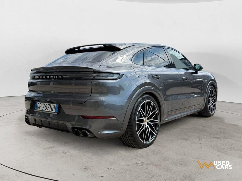 Porsche Cayenne Coupè 3.0 V6 E-Hybrid