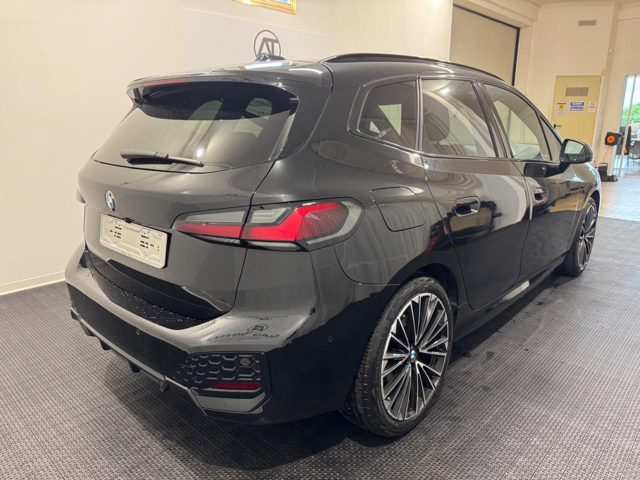Bmw 2er Active Tourer 218i Msport - FULL!!
