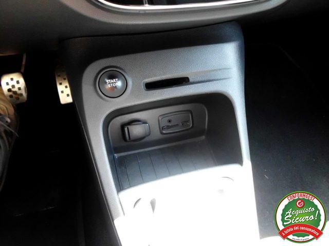 RENAULT Captur dCi 8V 90 CV Initiale Paris