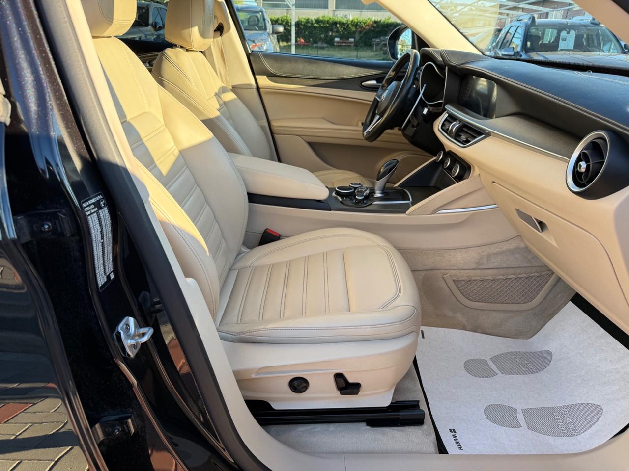 Alfa Romeo Stelvio 2.2 DIESEL Q4 210 CV TETTO APRIBILE Executive