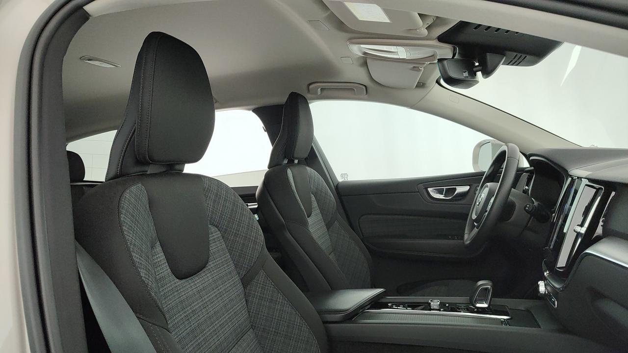 VOLVO XC60 2.0 b4 Core auto