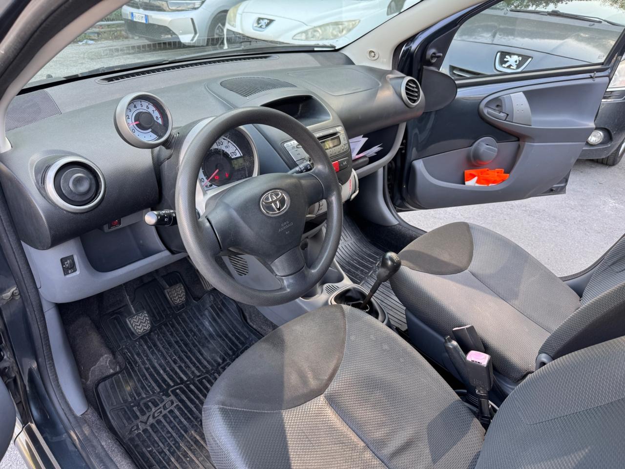 Toyota Aygo 1.0 12V VVT-i 5 porte - neopatentati 2006
