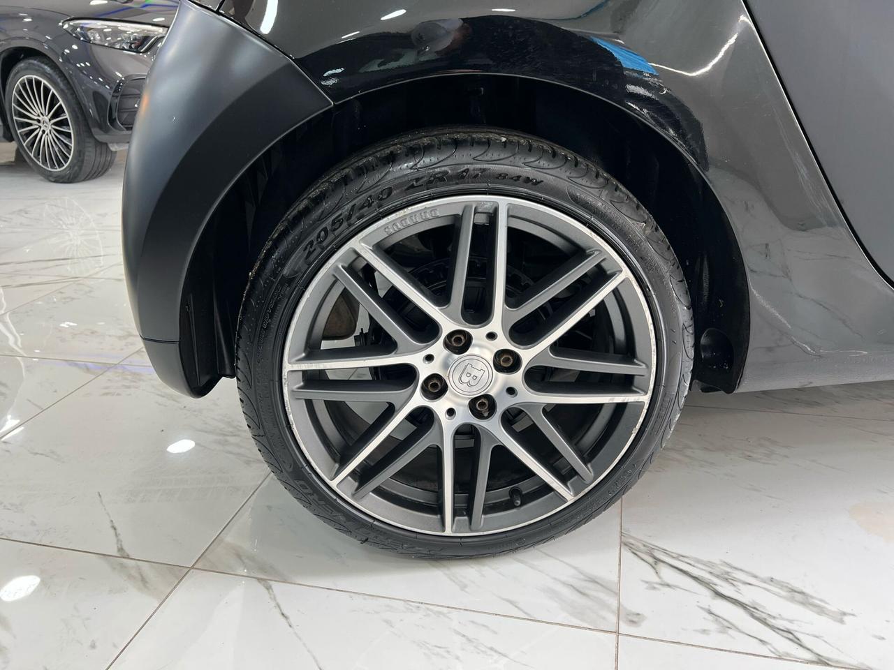 NUOVA SMART FORFOUR BRABUS EXCLUSIVE CABRIO EDITION 0.9 BENZ 109CV TWINAMIC