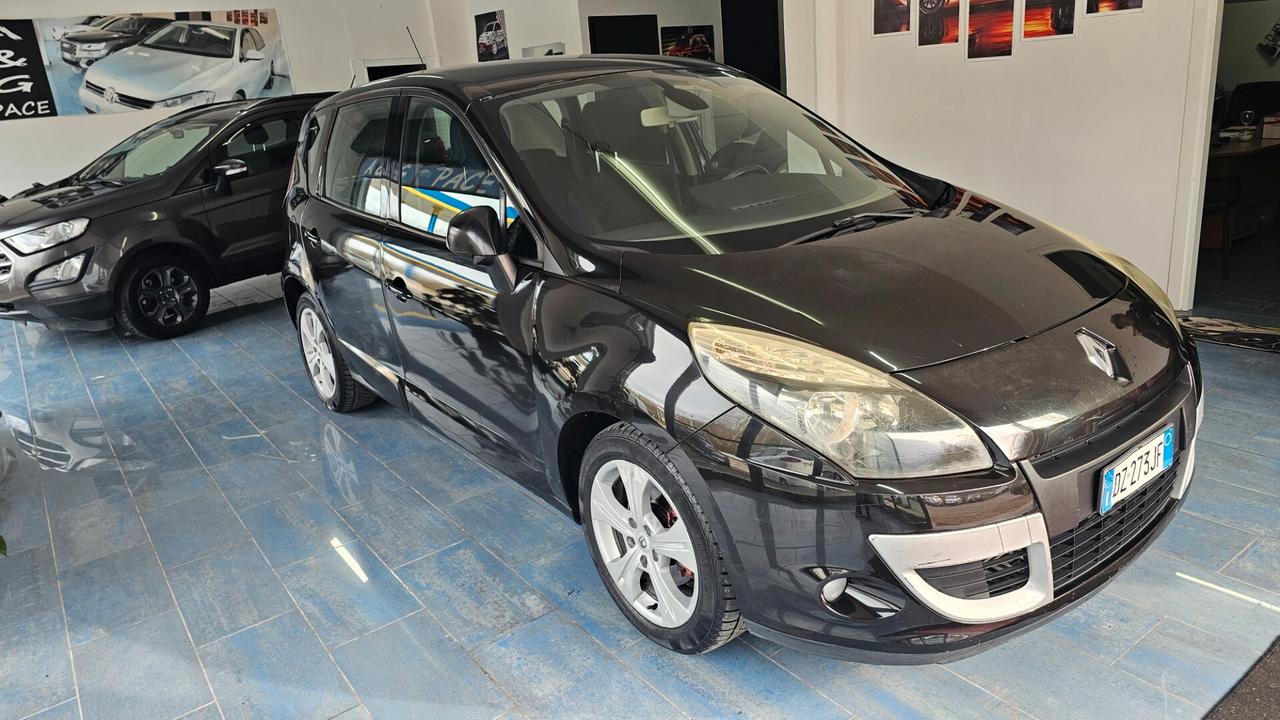 Renault Scenic Scénic X-Mod 1.5 dCi 110CV Dynamique