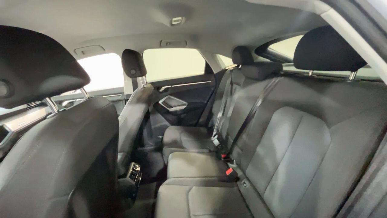 Audi Q3 SPB 35 TDI Business Plus