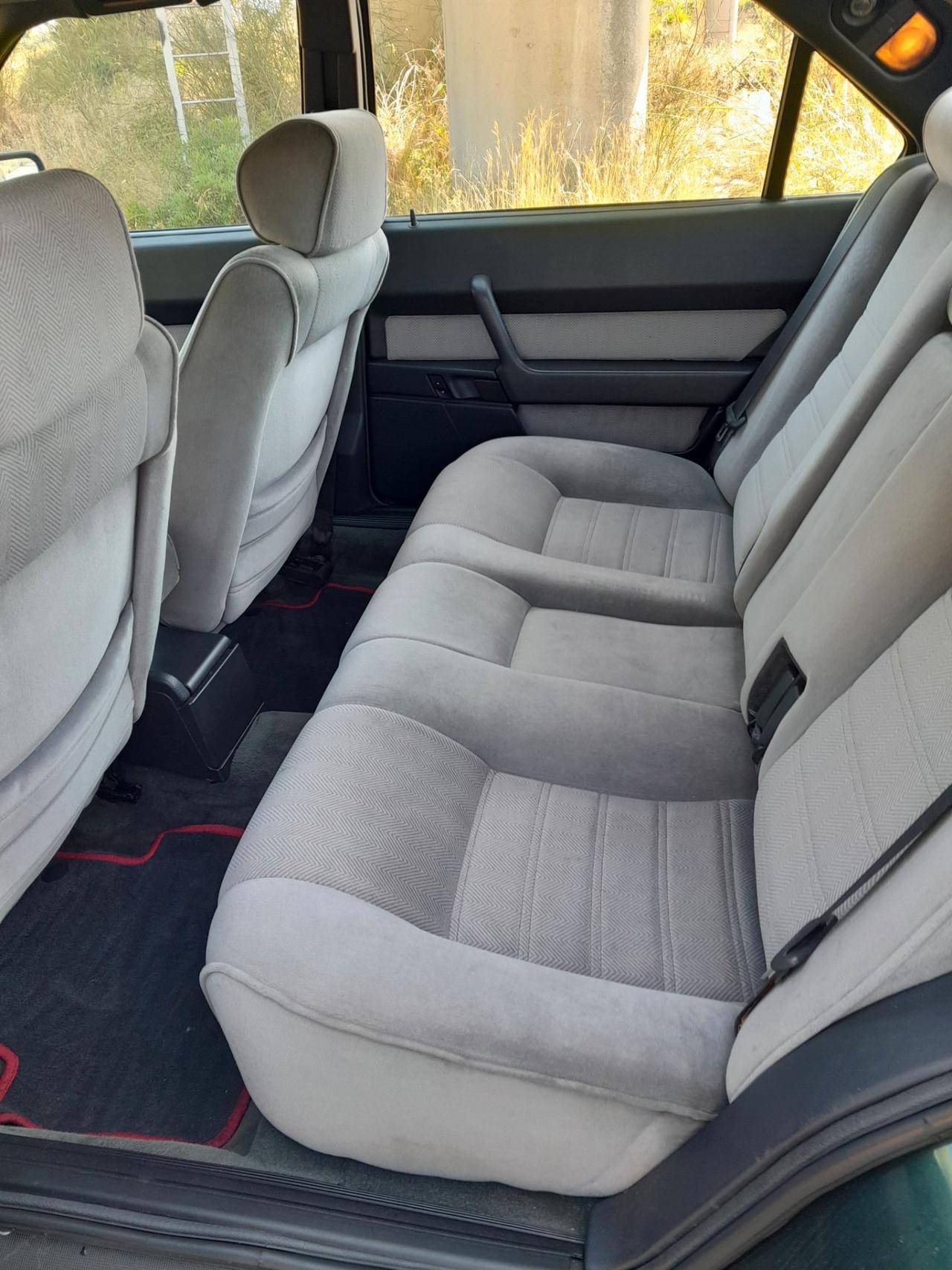 Alfa Romeo 164 2.0i Twin Spark COME NUOVA