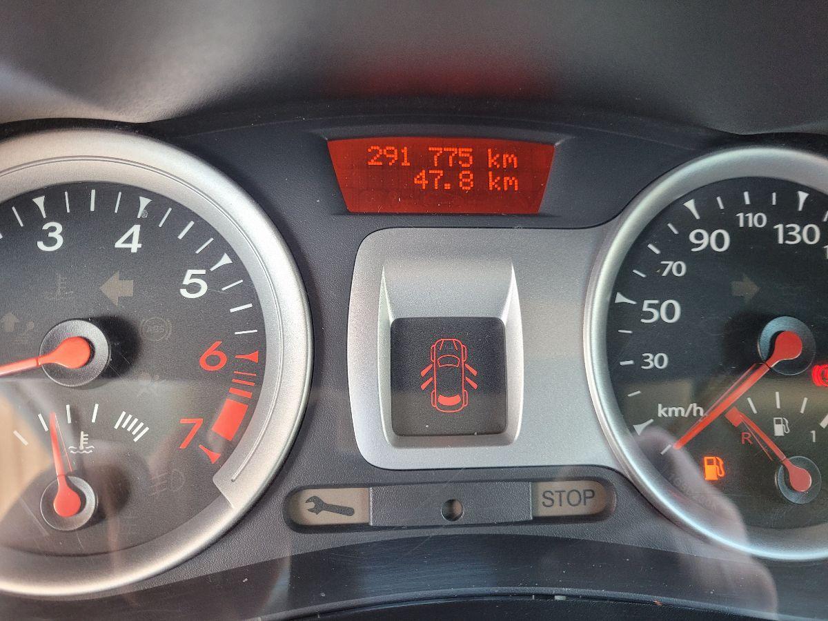 RENAULT - Clio