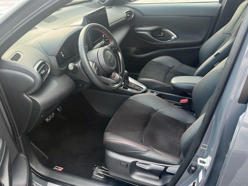 Toyota Yaris Cross 1.5H (130 CV) GR Sport E-CVT