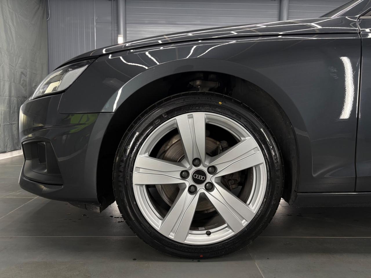 Audi A4 Avant 40 TDI S tronic Business Advanced