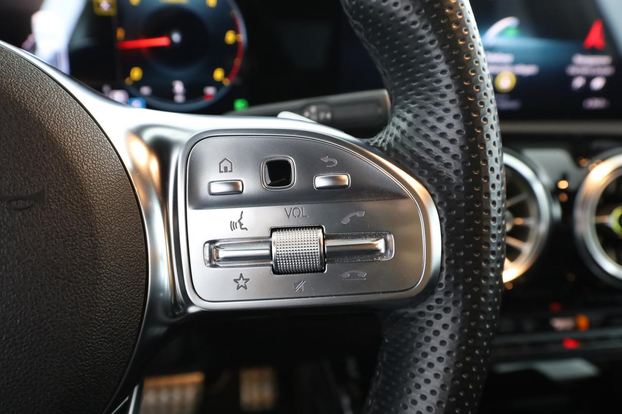 MERCEDES Classe A (W177) A 180 d Automatic Premium