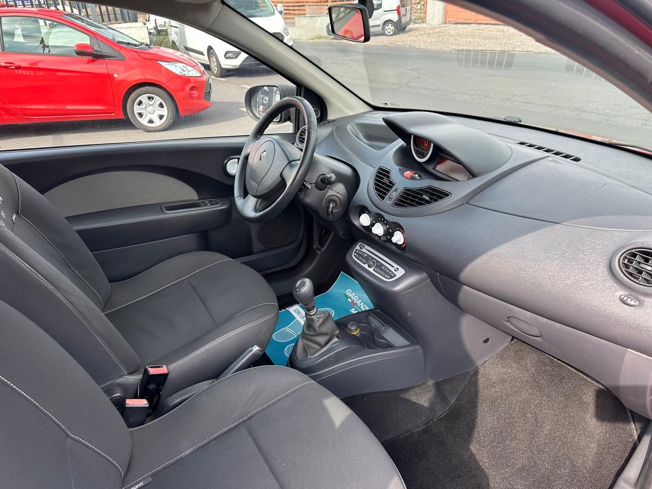 Renault Twingo 1.2 16V LEV Miss Sixty