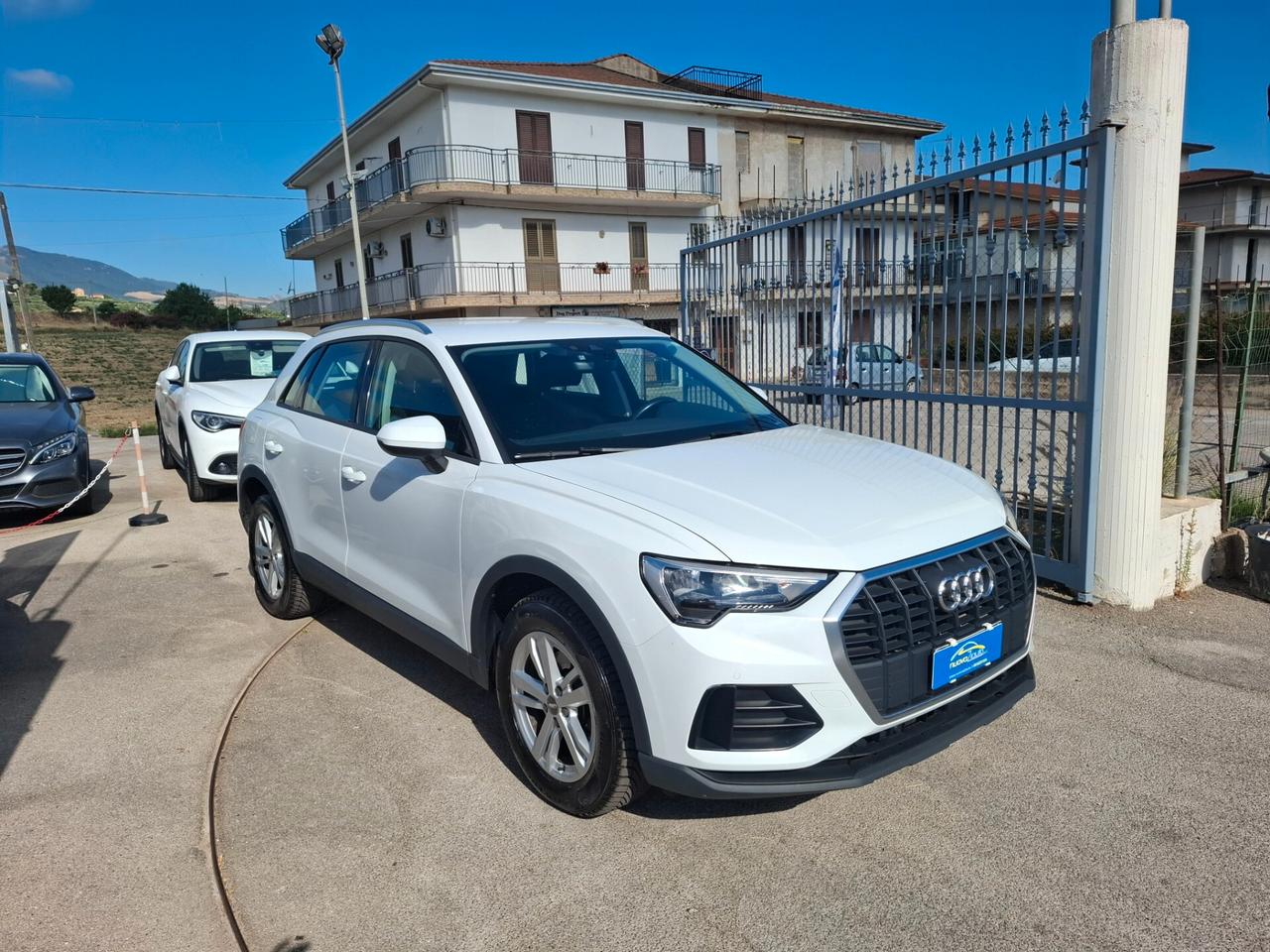 Audi Q3 2.0 tdi 150cv s-tronic anno 2020