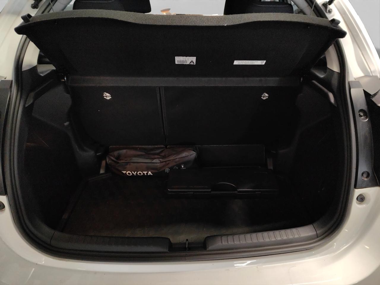 Toyota Yaris 1.5 Hybrid 5 porte Active
