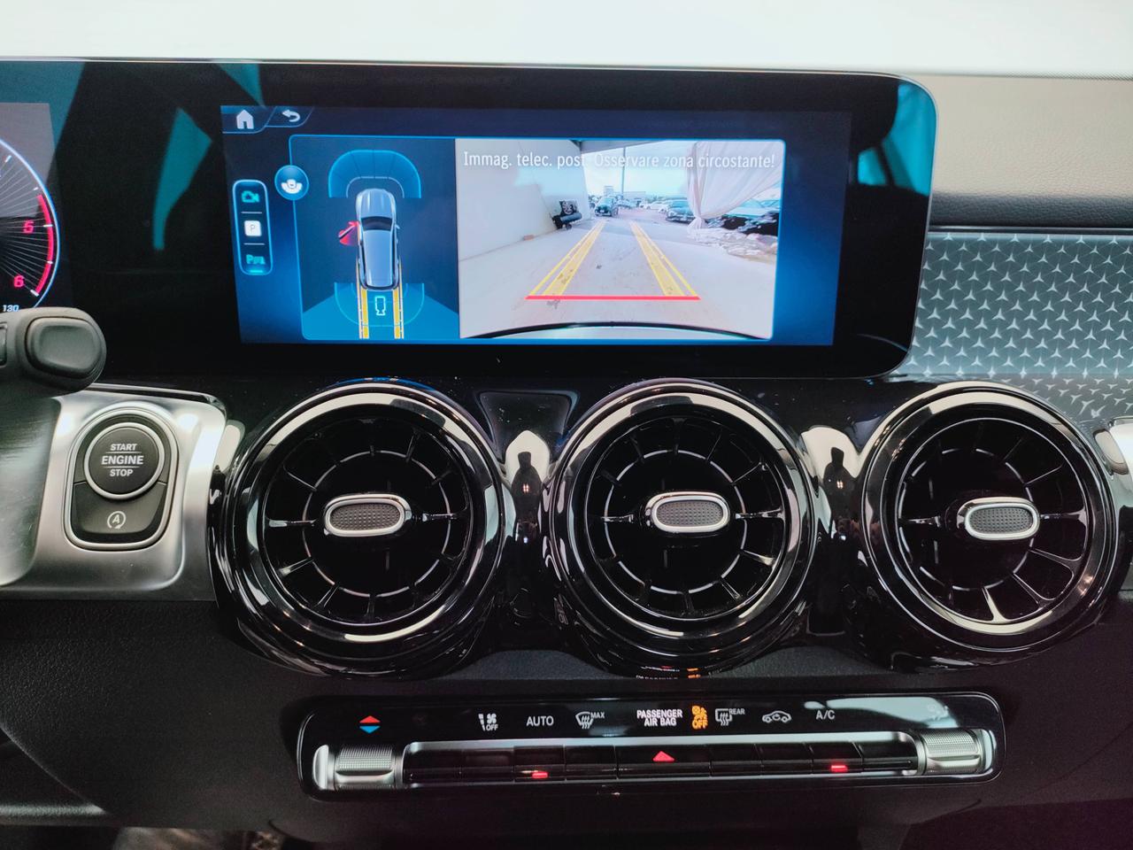 Mercedes-Benz GLB - X247 2023 - GLB 180 d Advanced auto