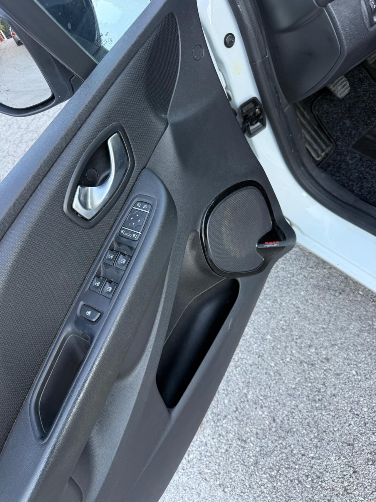 Renault Clio Benzina Euro6B Neopatentati Uniproprietà