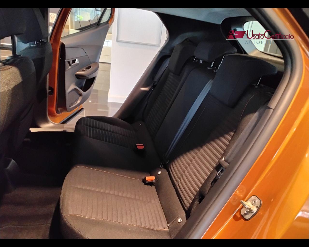 PEUGEOT 2008 BlueHDi 110 S&S Active