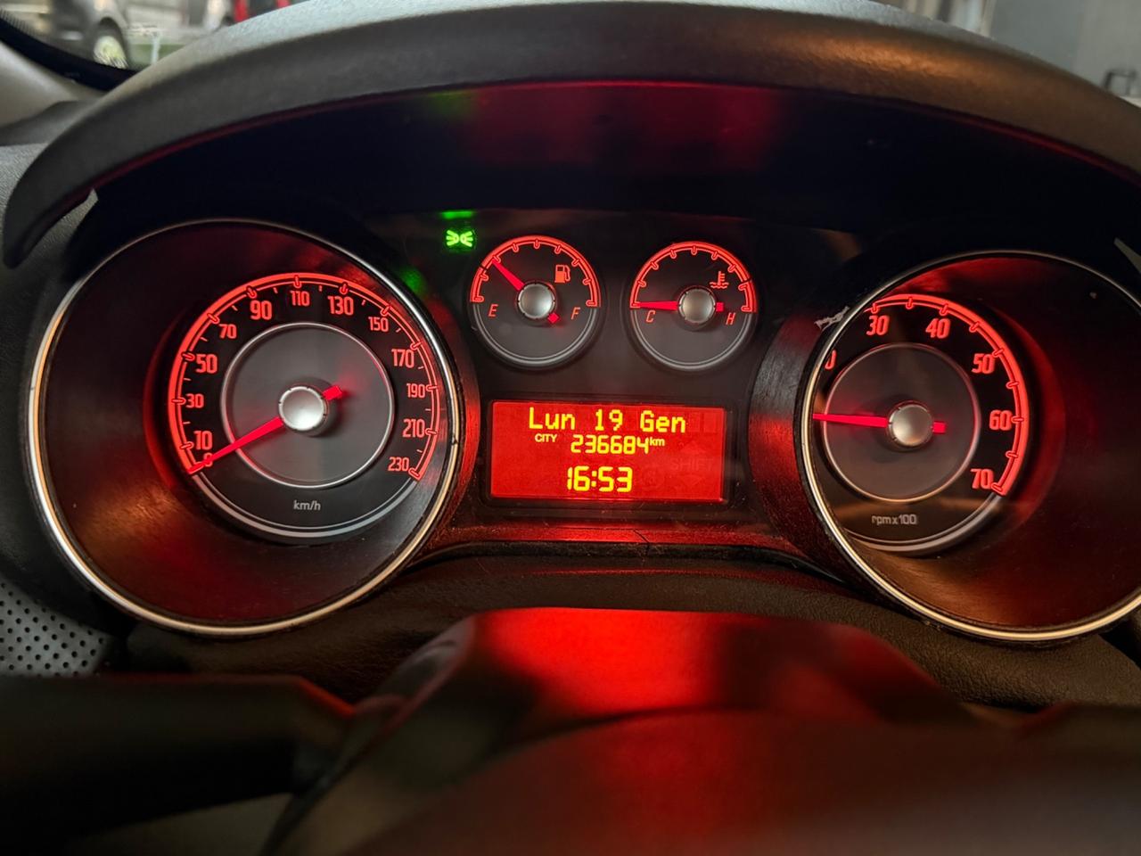 Fiat Punto Evo 1.2 3porte MyLife 69cv NEOPATENTATI