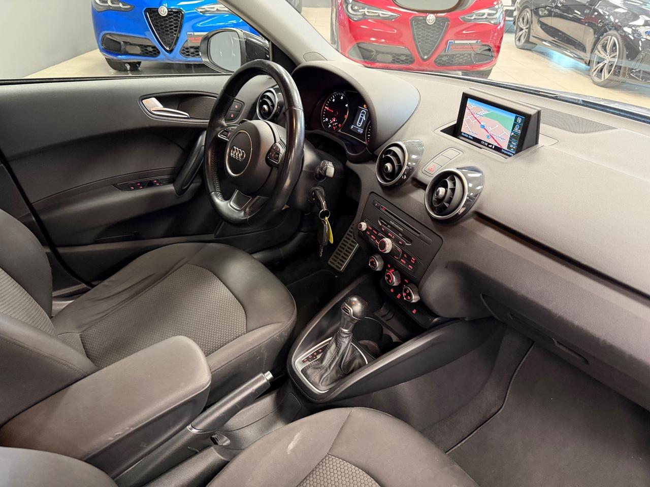 Audi A1 1.6 TDI S tronic line edition plus