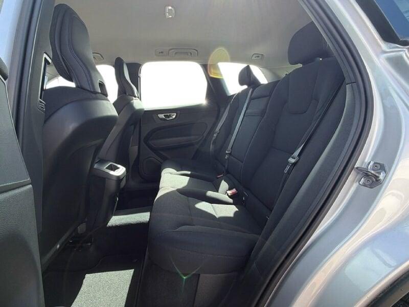 Volvo XC60 XC60 B4 (d) AWD Geartronic Business