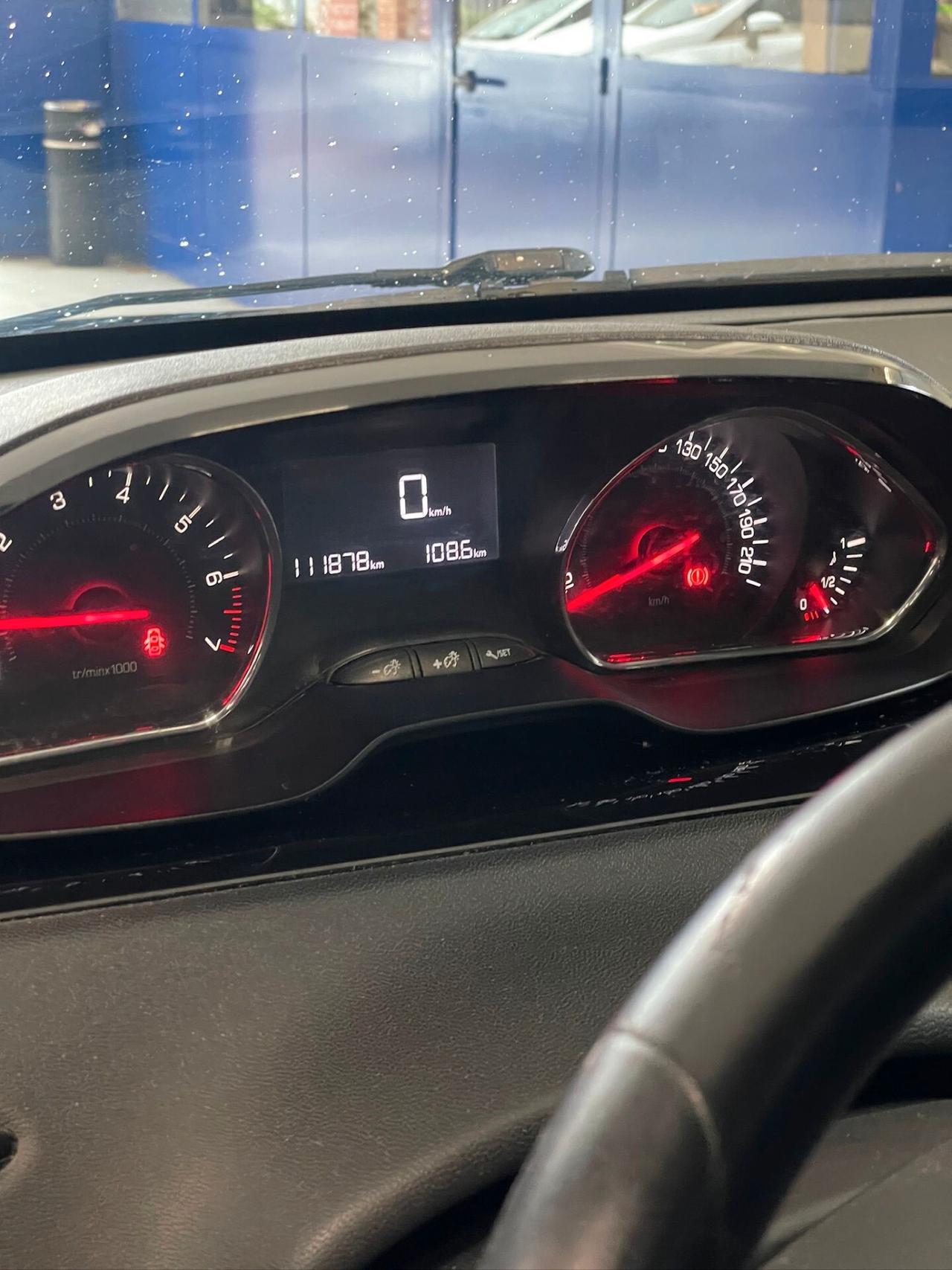 Peugeot 208 1.2 VTi 82 CV 5 porte Access