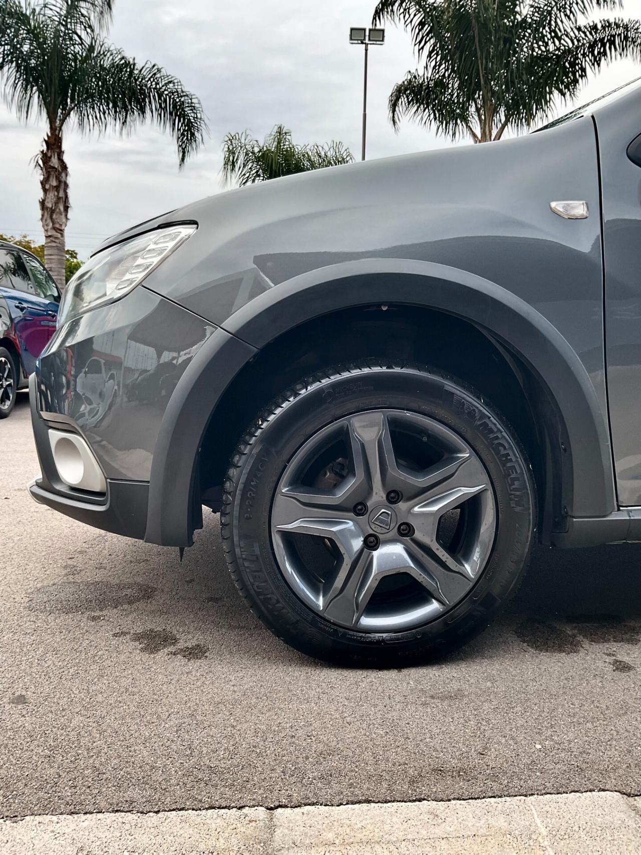 Dacia Sandero 1.5 dCi 8V 75CV Start&Stop Lauréate