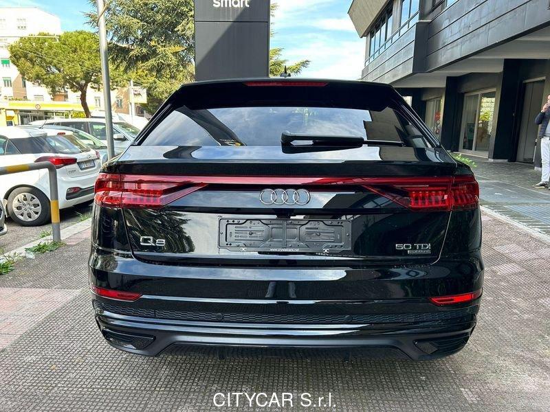 Audi Q8 50 TDI 286 CV quattro tiptronic Sport