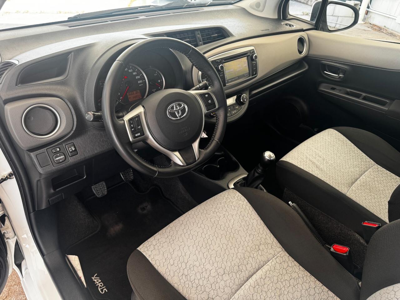 Toyota Yaris 1.0 5 porte Active 70 cv