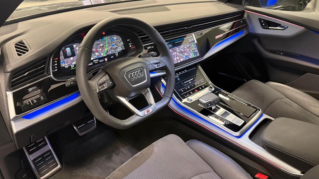 AUDI Q8 SUV TDI QUATTRO S-LINE EDITION 2025