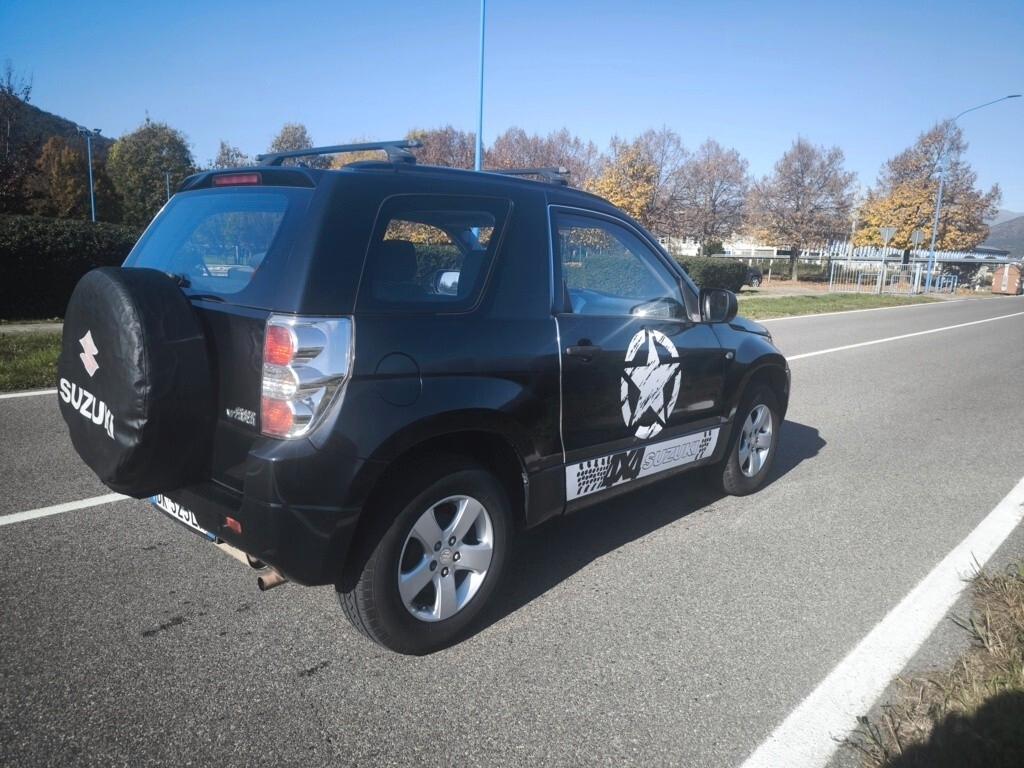 SUZUKI VITARA 4X4 BENZ/GPL- OK NEOPATENTATI