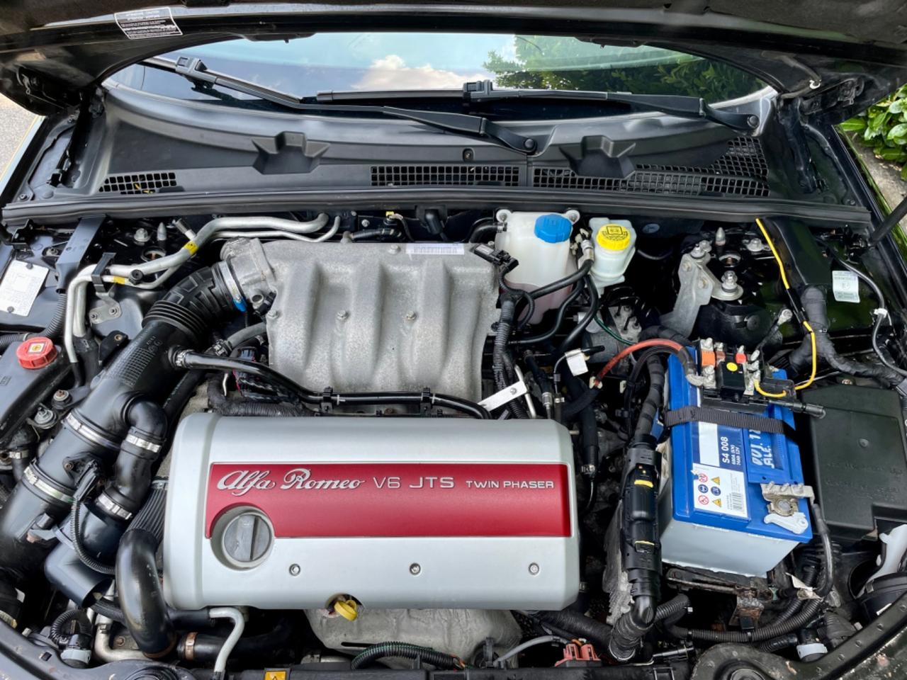 Alfa Romeo Spider 939 3.2 V6 *PININFARINA*