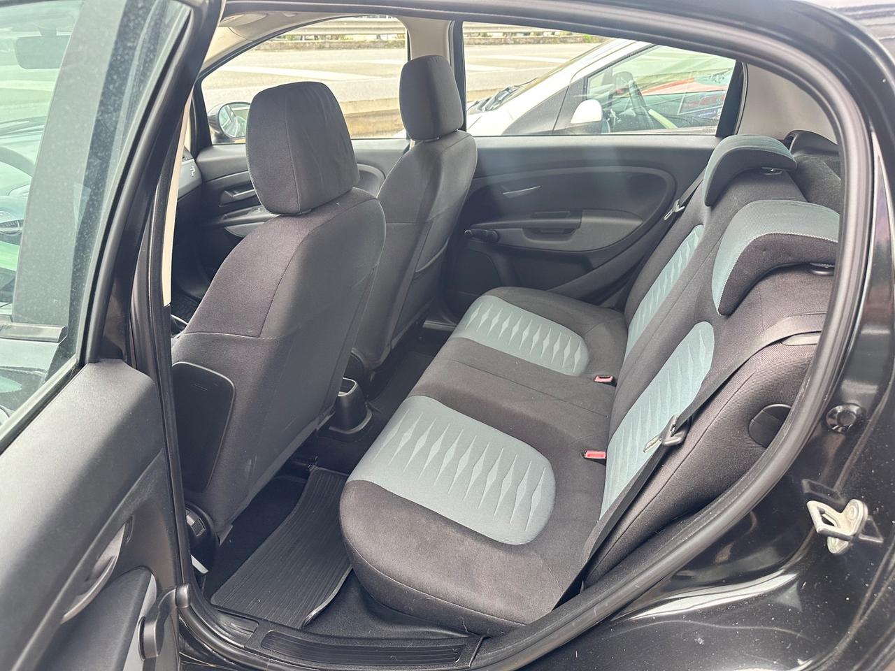 Fiat Grande punto 1.4 5 porte Dynamic Natural Power
