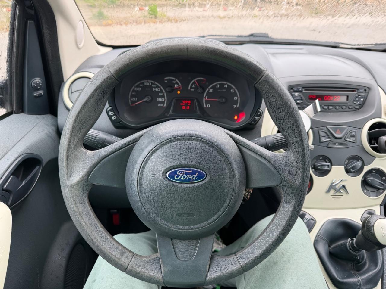 FORD KA 2011 1.2 BENZINA 69CV *70 MILAKM