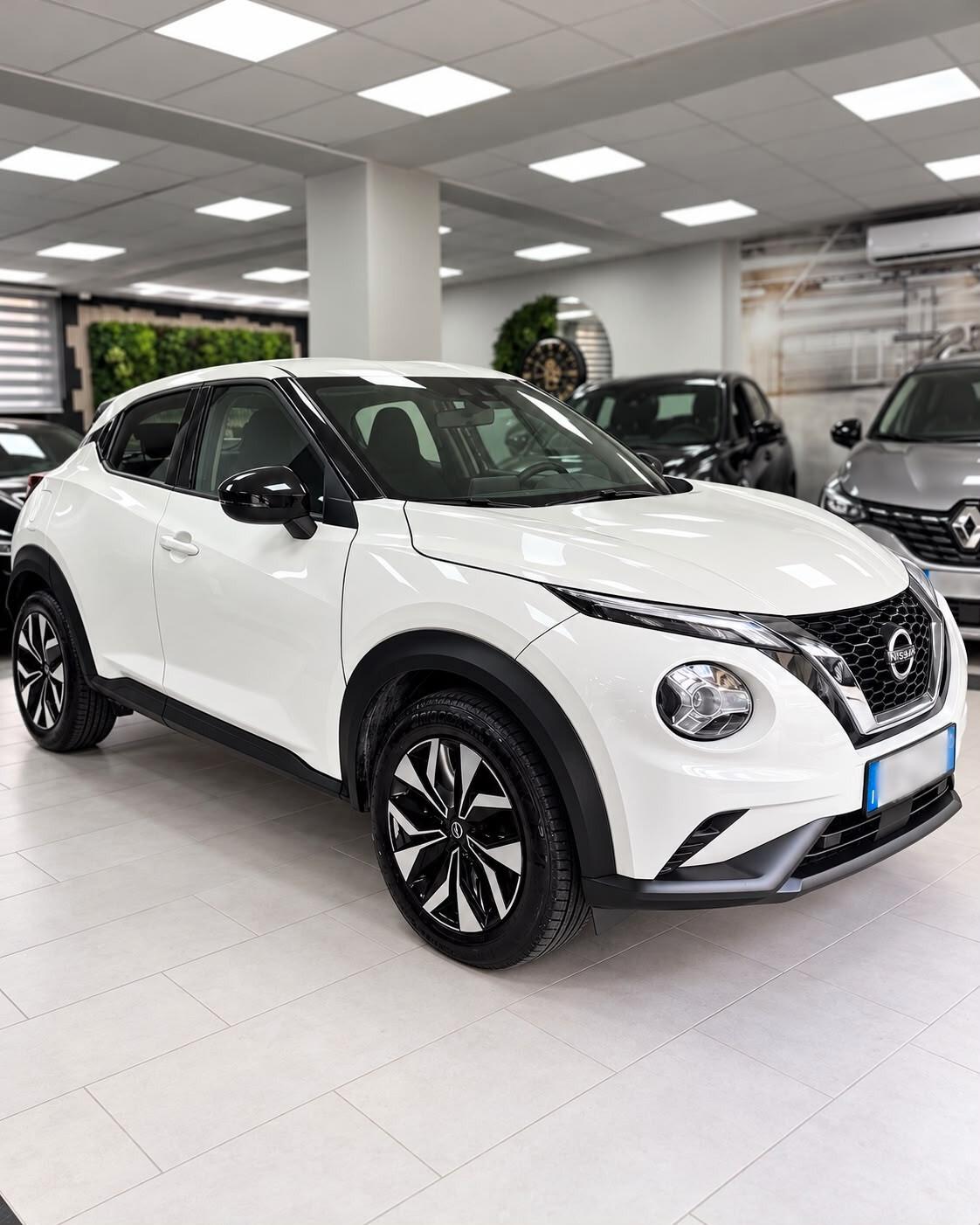 Nissan Juke 1.0 DIG-T 114 CV DCT N-Connecta