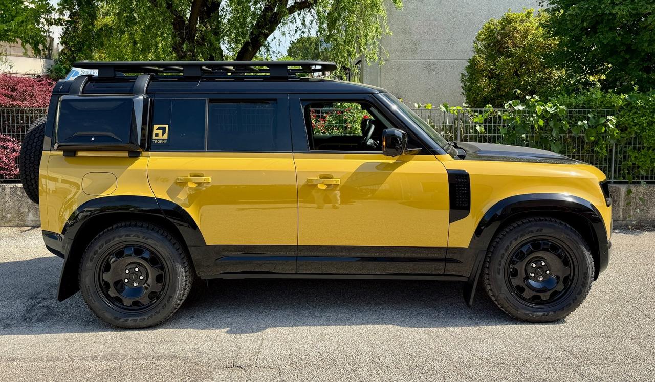 Land Rover Defender TROPHY EDITION