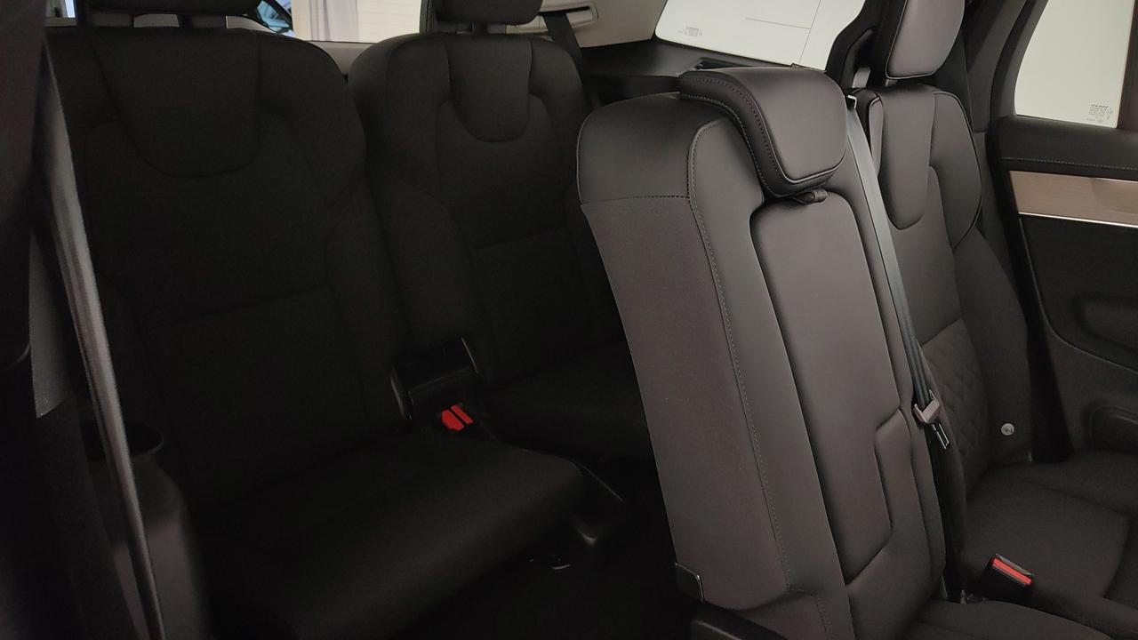 VOLVO XC90 2.0 b5 Plus Bright awd 7p.ti auto