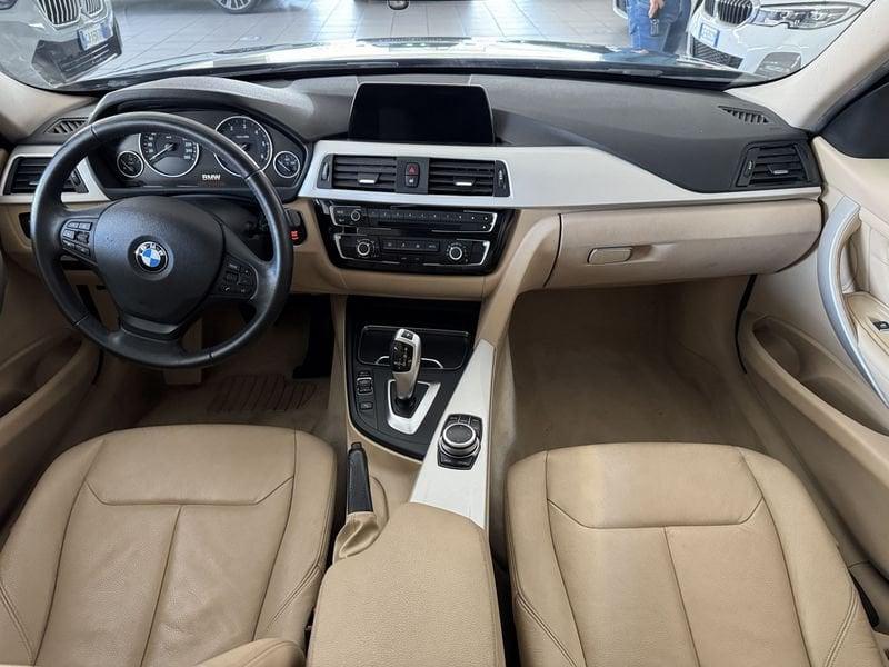 BMW Serie 3 Touring 320d xDrive Business Advantage