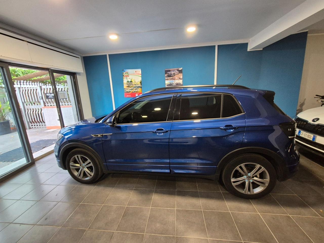 Volkswagen T-Cross 1.0 TSI R LINE