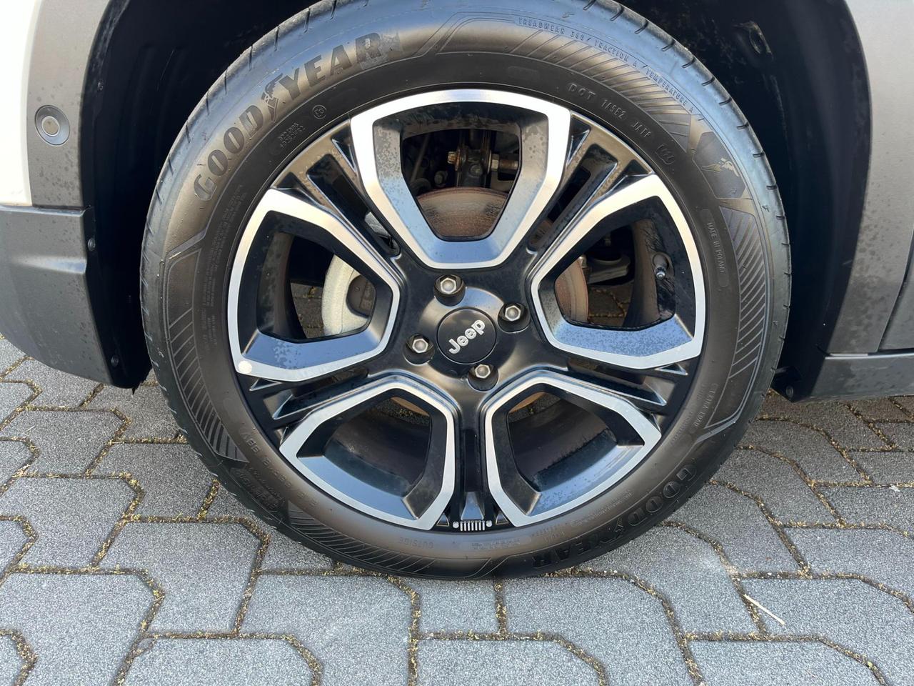 Jeep Avenger 1.2 turbo Summit fwd 100cv