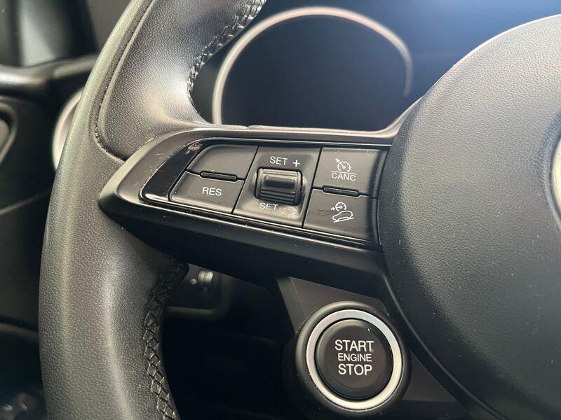 Alfa Romeo Stelvio Stelvio 2.2 t Super rwd 160cv auto