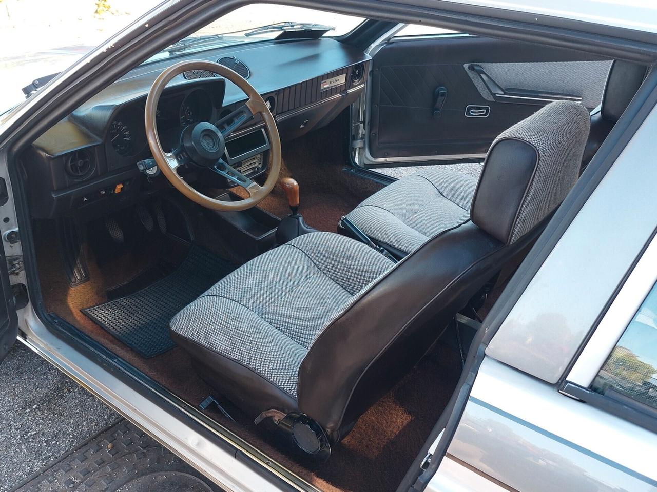 Alfa Romeo Alfasud 1500 Sprint Veloce del 1983 Modello Trofeo