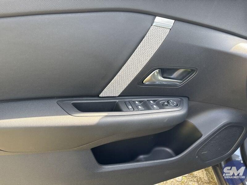 Citroën C4 PureTech 130 S&S EAT8 Plus