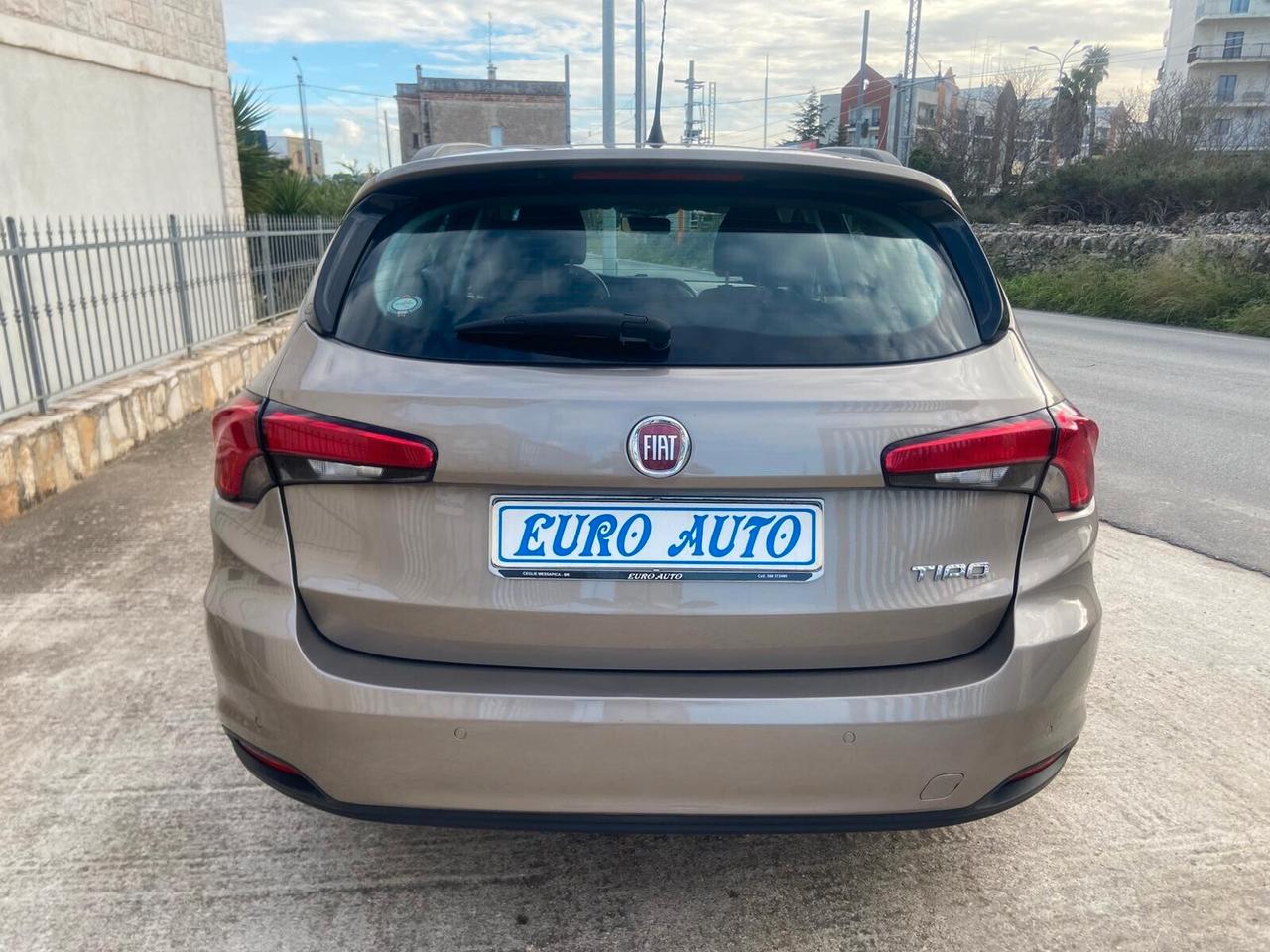Fiat Tipo 1.6 Mjt S&S SW Lounge