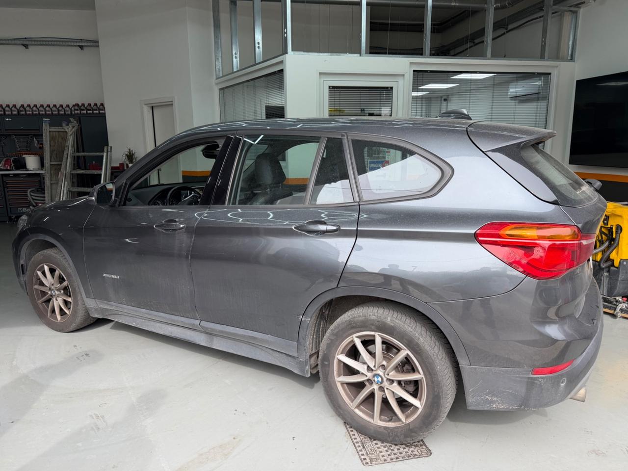 Bmw X1 xDrive18d Business