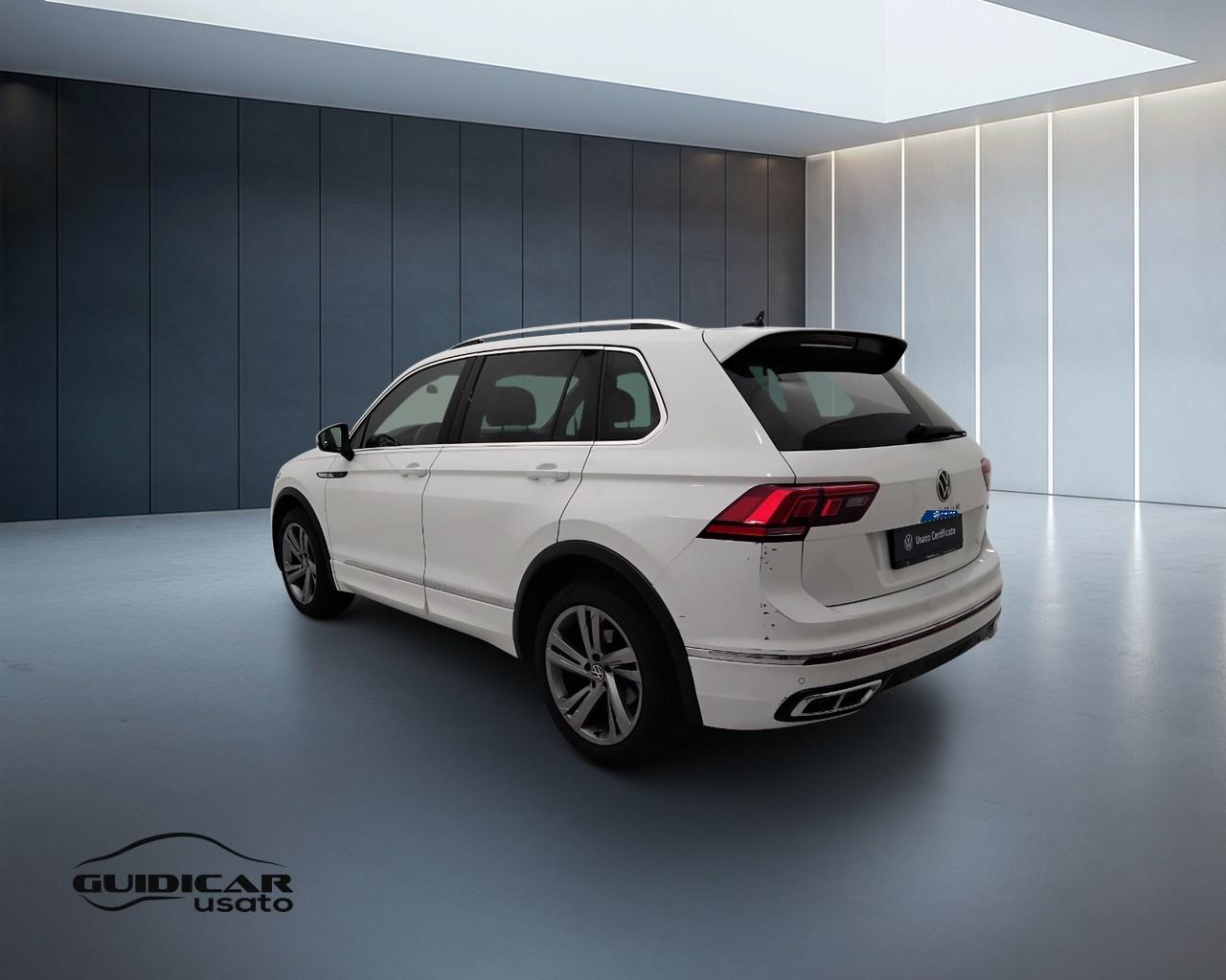VOLKSWAGEN Tiguan II 2021 - Tiguan 2.0 tdi R-Line 4motion 150cv dsg