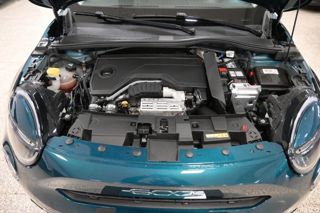 FIAT 600 HYBRID 136CV AUTOMATICA LA PRIMA – 23.000 KM – FULL OPTIONAL