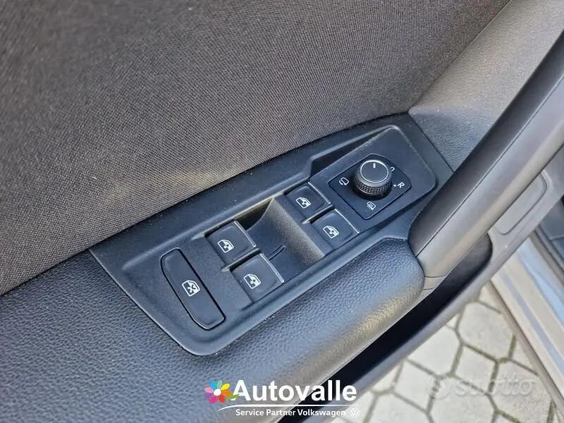 Volkswagen Tiguan 2.0 TDI 150 CV SCR DSG Elegance