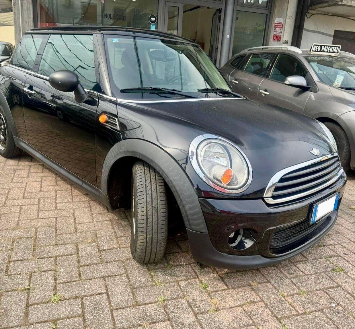 Mini Mini 1.6 16V One (72kW)
