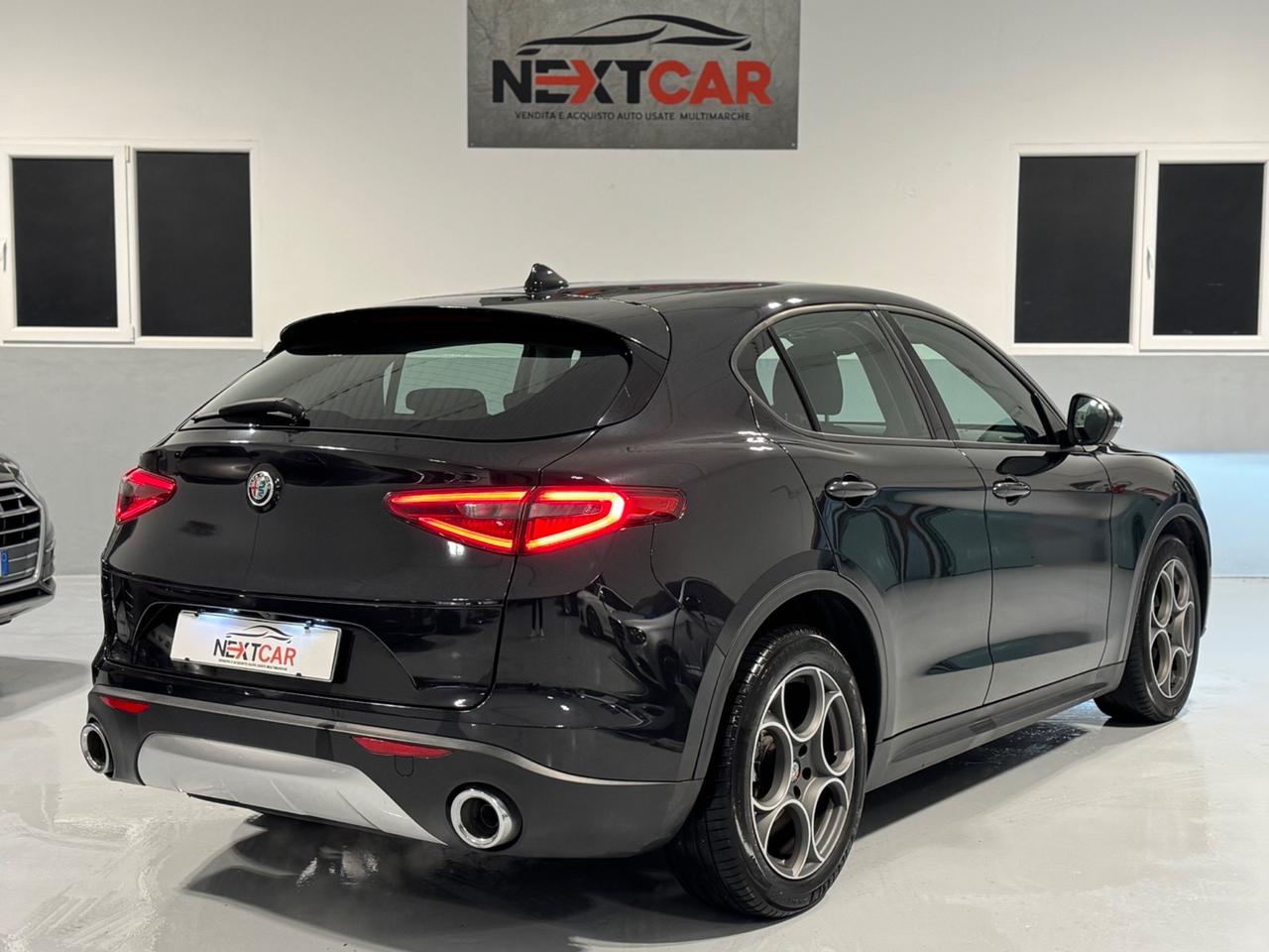 Alfa Romeo Stelvio 2.2 Super 150 CV 80.000 Km !