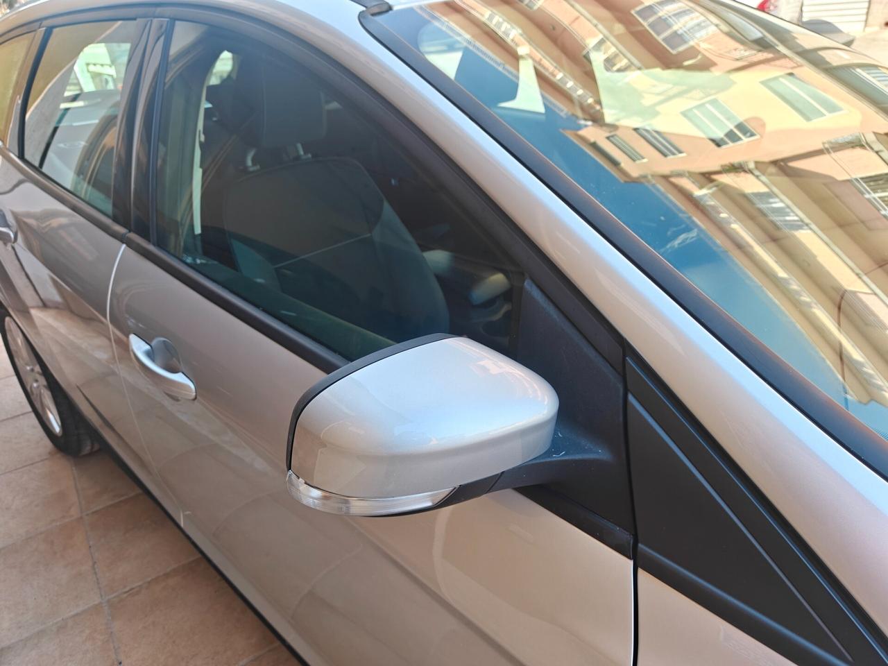Ford Focus 1.6 TDCi Sw Titanium